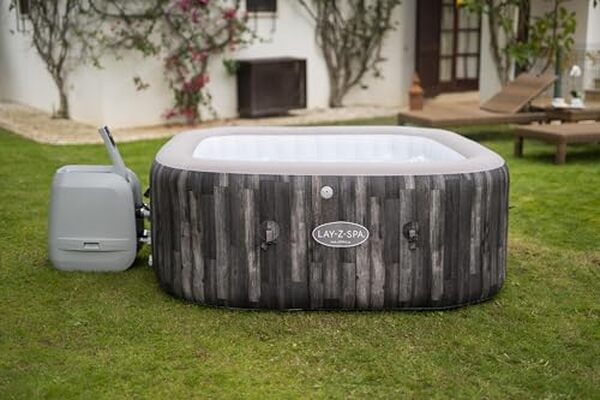 Découvrez notre test complet du spa gonflable bestway lay-z-spa majorca hydrojet pro : confort, fonctionnalités et avis d'experts pour un moment de relaxation optimal