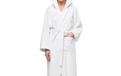 Avis sur le peignoir à capuche en velours Ben Kaufman : luxe et confort unisexe